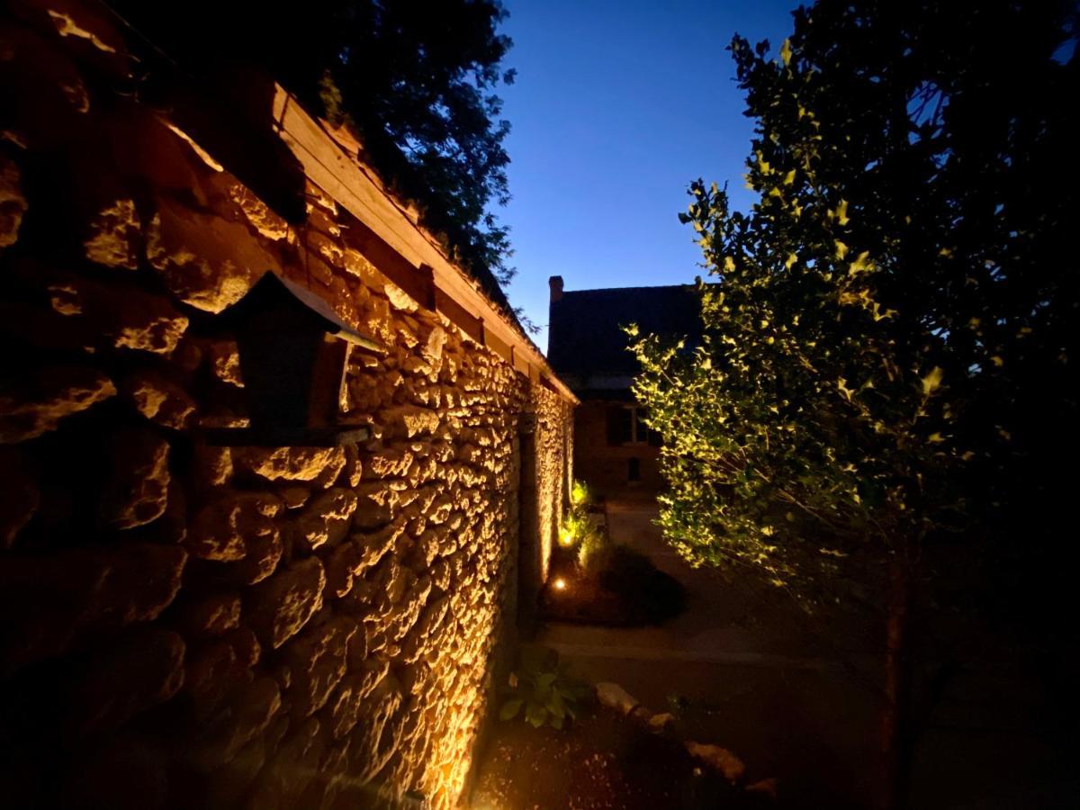 Domaine De Cazal - Gite 2 Pers Avec Piscine Au Coeur De 26 Hectares De Nature Preservee Villa Saint-Cyprien  Dış mekan fotoğraf